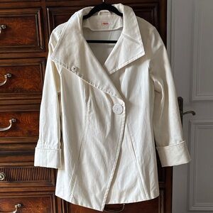 Elegant Ivory jacket for Women